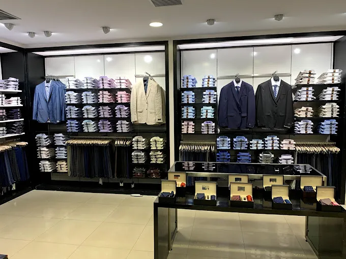 Van Heusen - Anna Nagar
